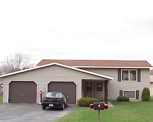 613 Alpine Lane Holmen