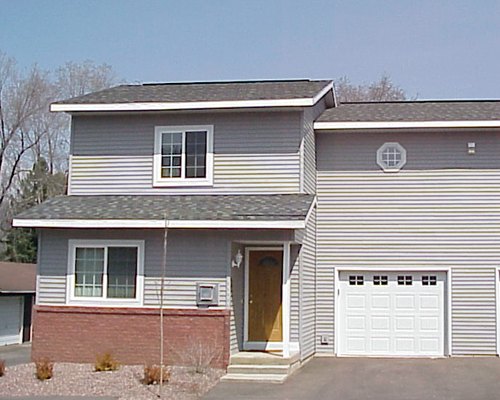 808 Cedar Drive La Crescent MN