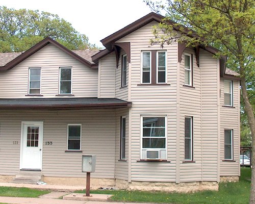 133 9th Street South La Crosse