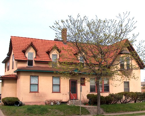 302 7th Street South La Crosse