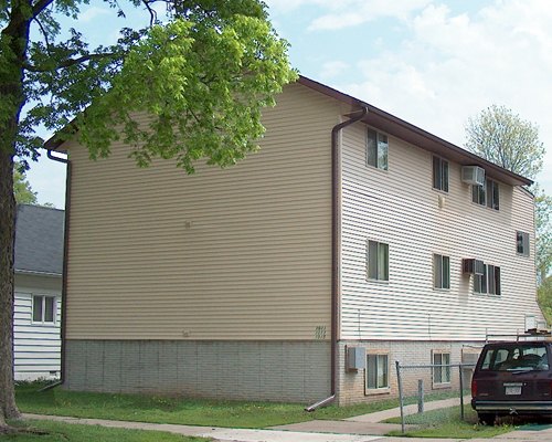 1011 5th Avenue South La Crosse