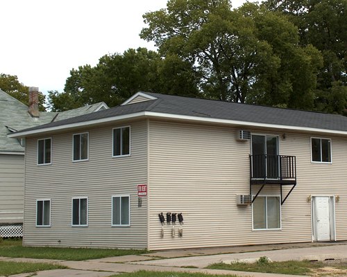 821 5th Avenue South La Crosse