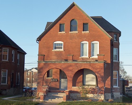 1147 Main Street La Crosse