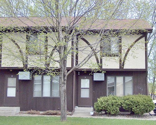 1107 Redwood Street Onalaska