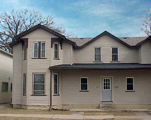 131 9th Street South La Crosse