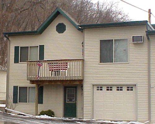 2324 State Hwy 16 La Crosse