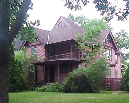 140 13th Street South La Crosse
