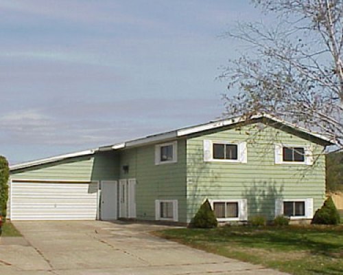 2827 North Richard Drive La Crosse