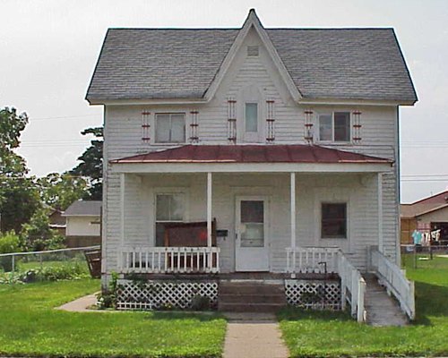 513 Avon Street La Crosse