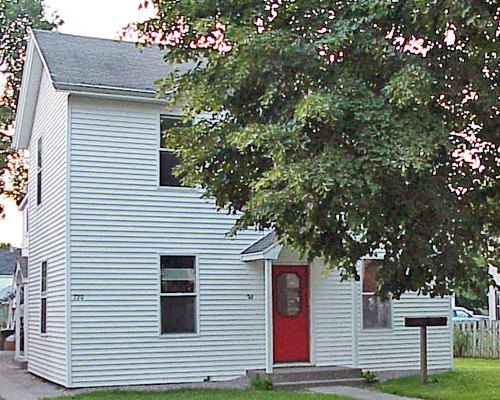 718 8th Street South La Crosse