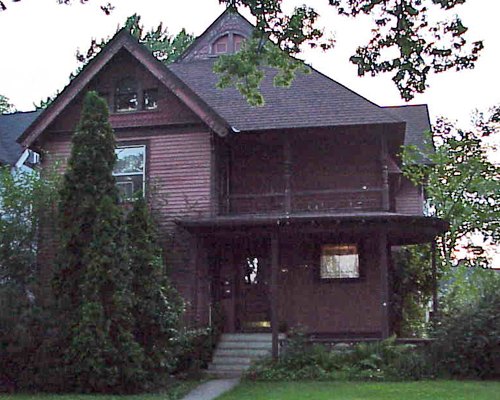 138 13th Street South La Crosse