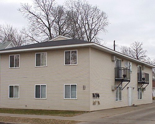 821 5th Avenue South La Crosse