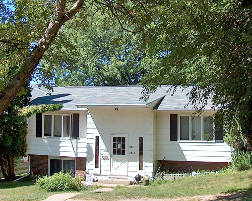 3811 Cliffside Drive La Crosse