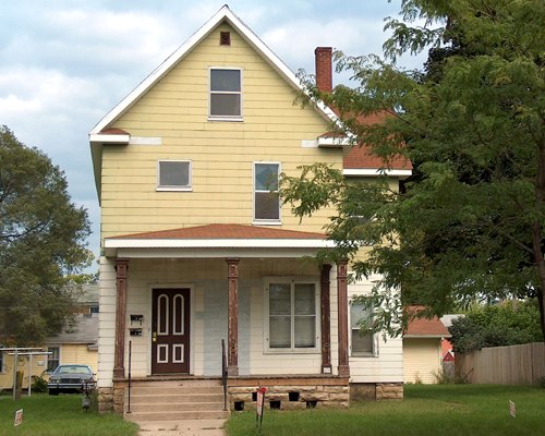 807 West Avenue South La Crosse