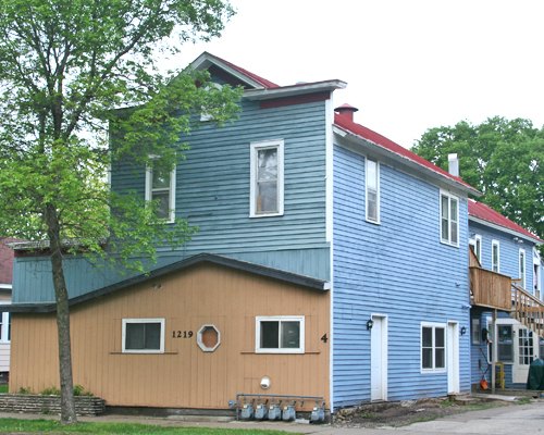 1219 West Avenue #4 La Crosse