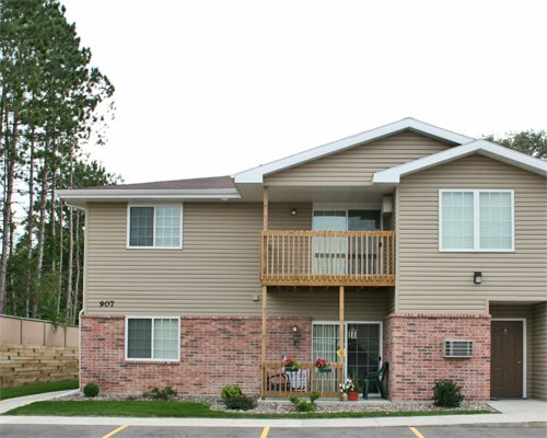 901 Linden Drive Holmen