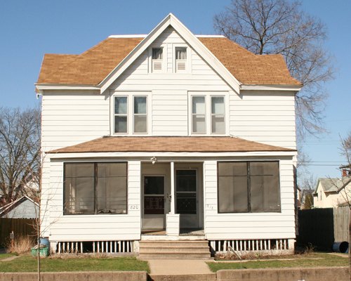 820 6th Street South La Crosse