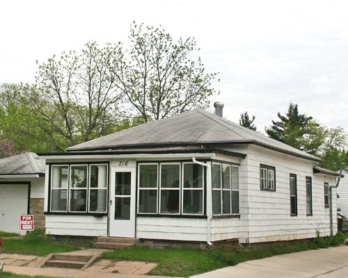 716 St. James Street La Crosse