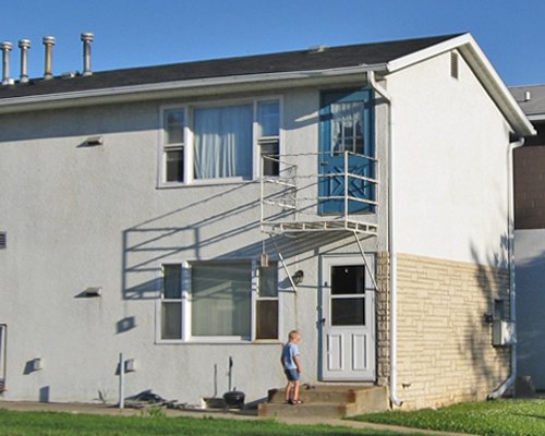 1521 West Avenue #5 La Crosse