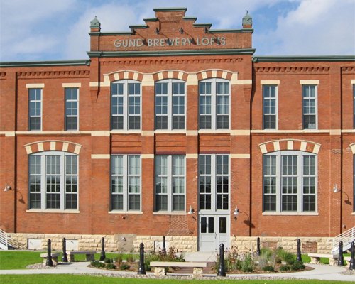 2130 South Avenue La Crosse