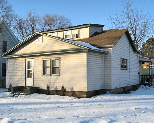 1027 State Street La Crosse