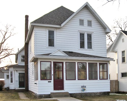 1435 Charles Street La Crosse