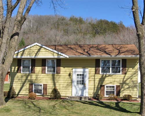 3325 Elm Drive La Crosse