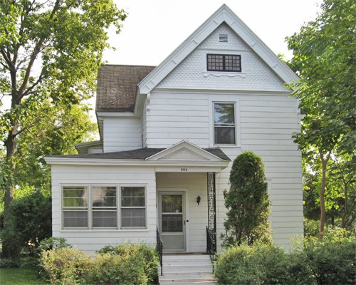 904 Cass Street La Crosse