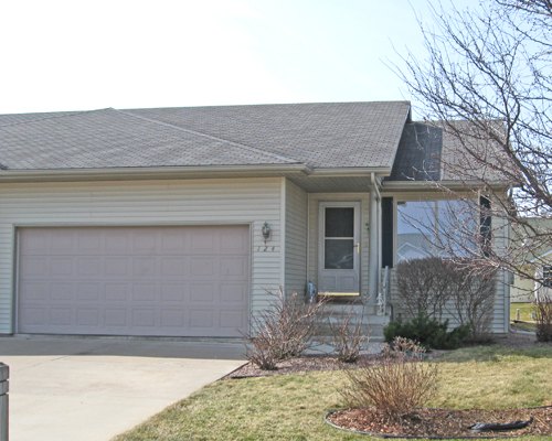 124 Rosewood Lane South West Salem