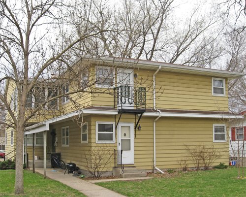 116 & 120 11th Street South La Crosse