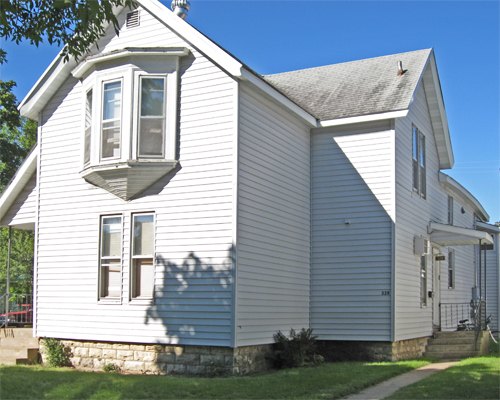 328 9th Street South La Crosse