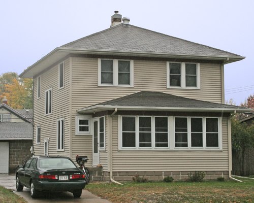 2116 Main Street La Crosse