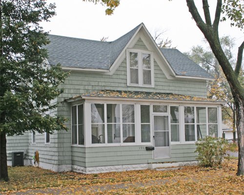 1553 Charles Street La Crosse