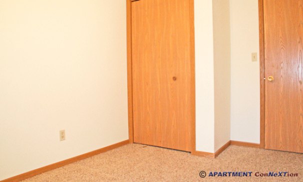 Bedroom 3 Closet