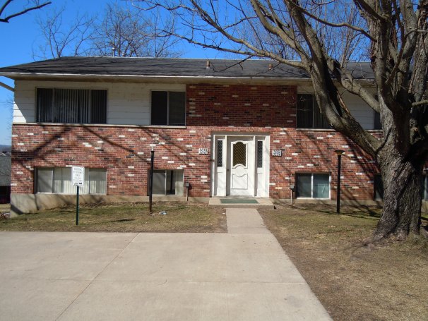 3852, 3854, 3856, 3858 Cliffside Drive