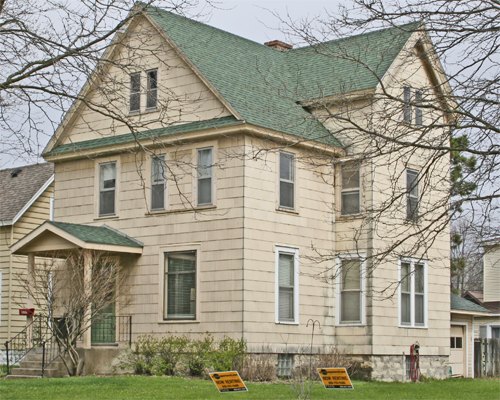 1533 Mississippi Street La Crosse