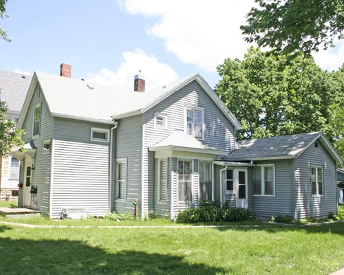 213 9th Street South La Crosse