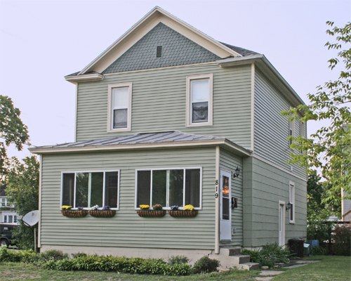 819 Gould Street La Crosse
