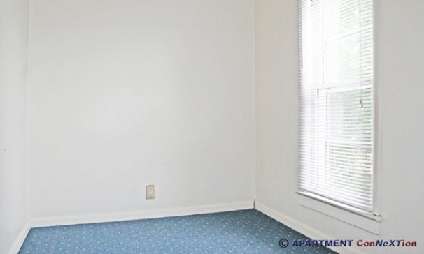 Den / Study / Office