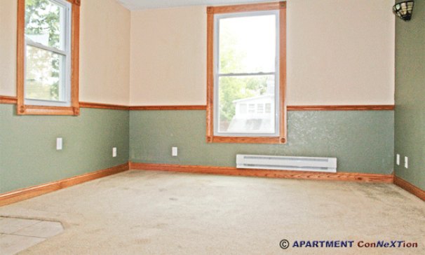 Living / Sleeping Area