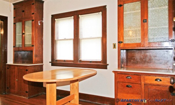 Kitchen Dinette Area