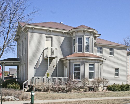 1201 Madison Street La Crosse