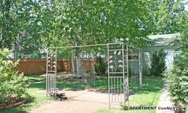 Beautifully Landscaped Private Yard