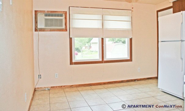 Kitchen Dinette Area