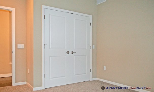 Bedroom 2 - Double Door Closet