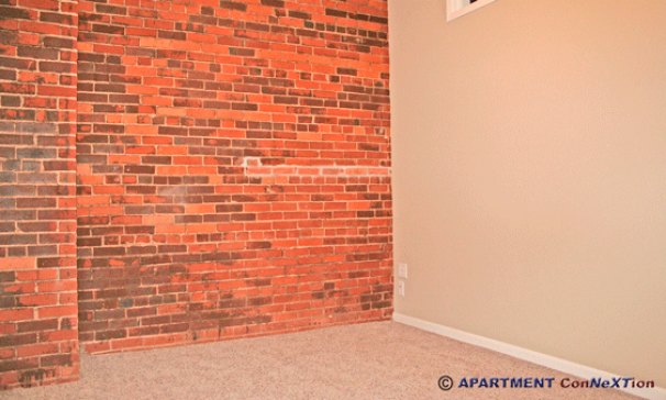 Den / Study / Office