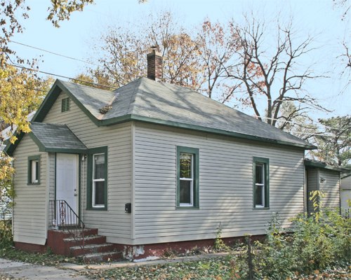 912 Island Street La Crosse