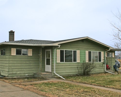 2555 1st Avenue West La Crosse