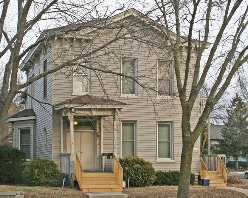 421 West Avenue #3 La Crosse