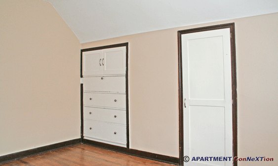 Bedroom 2 Built-Ins Bedroom 2 Built-Ins